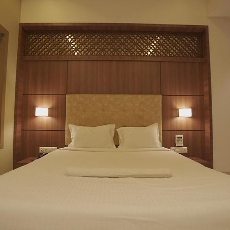 Hotel Mathoshree Thane Luaran gambar