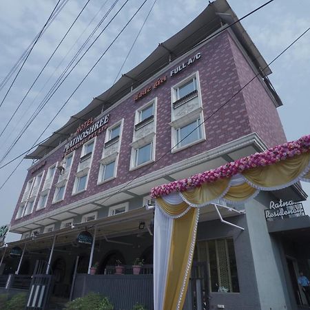 Hotel Mathoshree Thane Luaran gambar