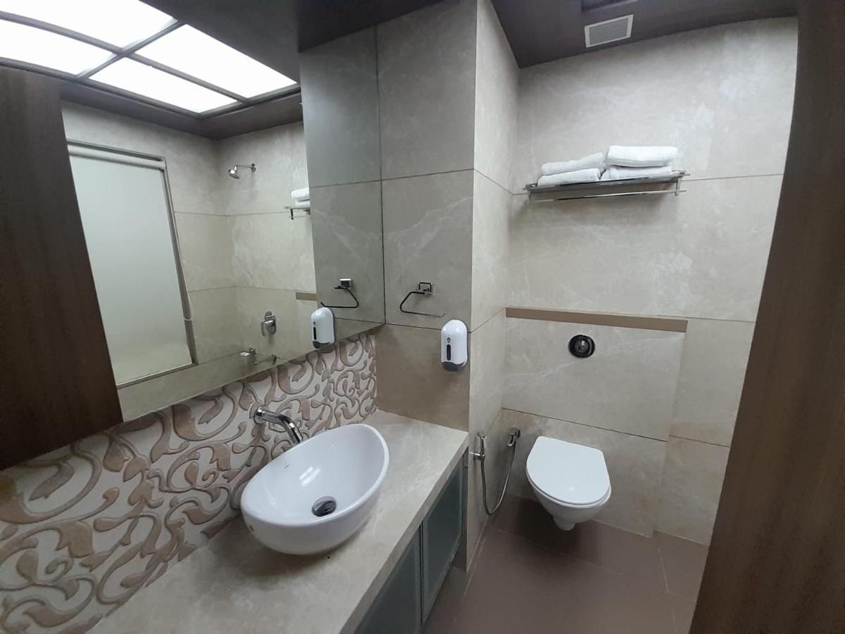 Hotel Mathoshree Thane Luaran gambar