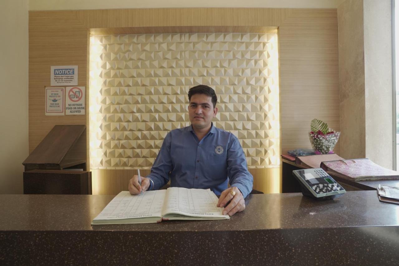 Hotel Mathoshree Thane Luaran gambar