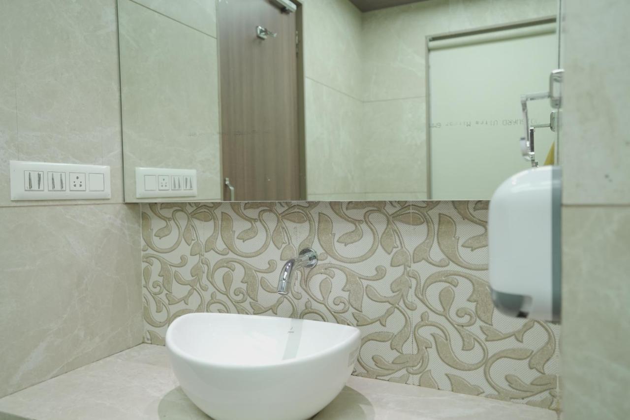Hotel Mathoshree Thane Luaran gambar